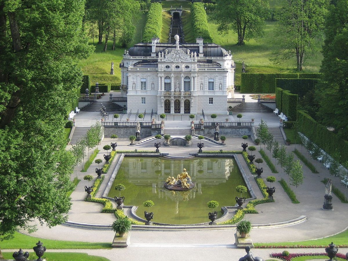 Melihat Schloss dan Park Linderhof